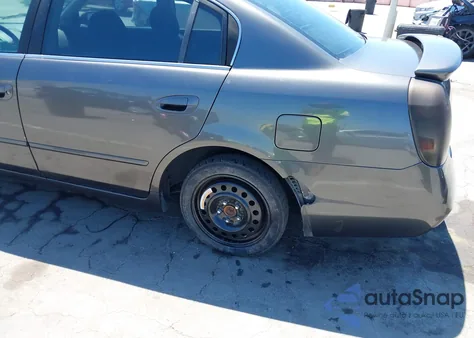 2005 Nissan Altima 3.5 Se z USA, uszkodzony, nr VIN 1N4BL11D45C274630